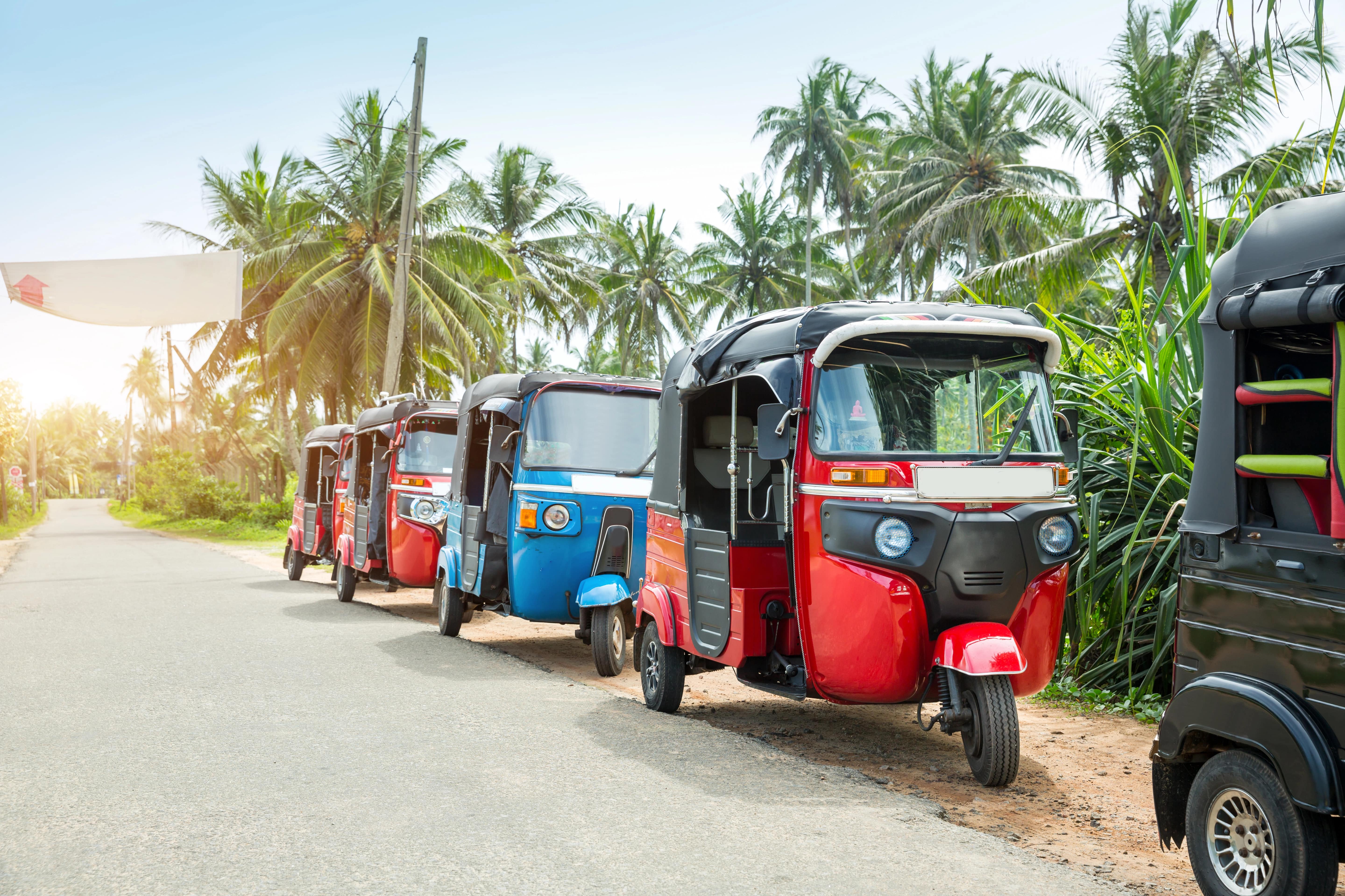 TUK- TUK, czym jest i skąd wzięła się ta nazwa (2).jpg